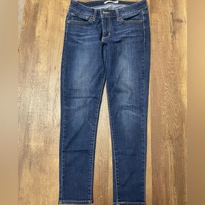 Levi Jean 711 like new